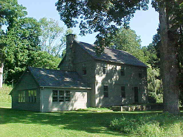 Building photograph for 28 WEATOGUE ROAD